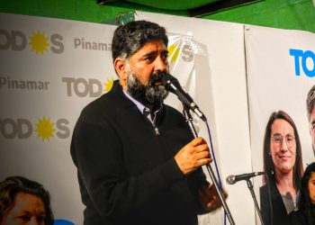 Gregorio Estanga presentó su equipo para las Paso