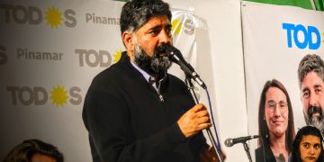 Gregorio Estanga presentó su equipo para las Paso