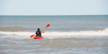 Promueven un registro de navegantes con kayaks y botes a remos