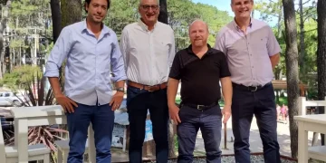 Ibarguren se reúne con intendentes de la región