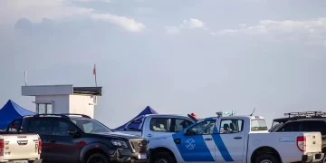 Desesperada búsqueda de dos personas perdidas en el mar