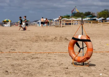 Sin acuerdo, guardavidas anuncian un nuevo paro de actividades