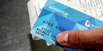 El Gobierno oficializó el aumento de la Tarjeta Alimentar