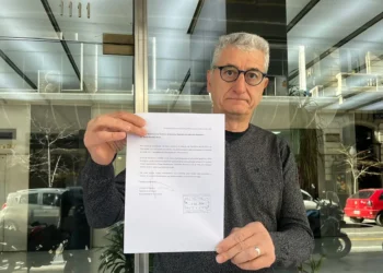 Barrera pide audiencia por la restitución de fin de semana largo