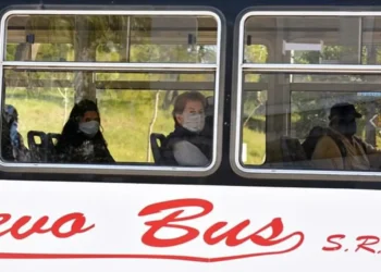 Barrera decretó la baja en el valor del boleto de colectivo 