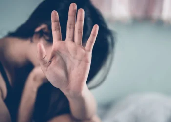 El Gobierno hará cambios en la asistencia para víctimas de violencia de género