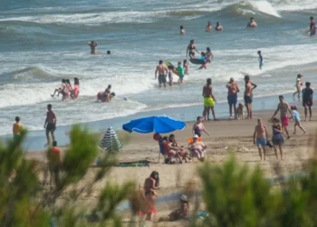 “Miles de familias argentinas eligieron Pinamar en el inicio de 2025”