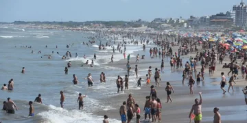 Cayó el turismo receptivo en Argentina y creció el emisivo