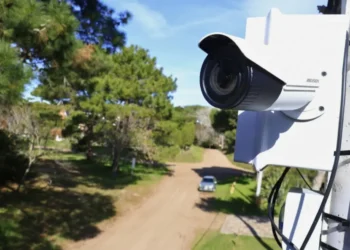Villa Gesell refuerza la seguridad con 20 nuevas cámaras en zonas clave