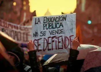 Universidades públicas presentan propuesta de presupuesto 2027 en el Congreso